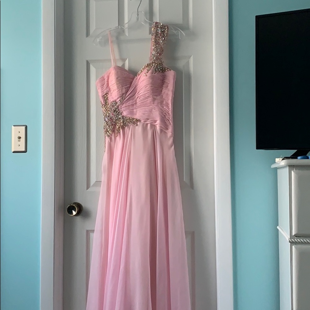 Elegant long prom dress!